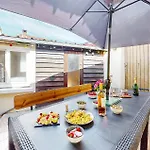 2 Bedroom Gorgeous In Neuville-sous-montreui Neuville-sous-Montreuil