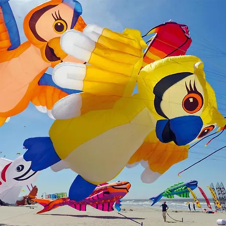 Stunning In Neuville-sous-montreui With Wifi Holiday home Neuville-sous-Montreuil